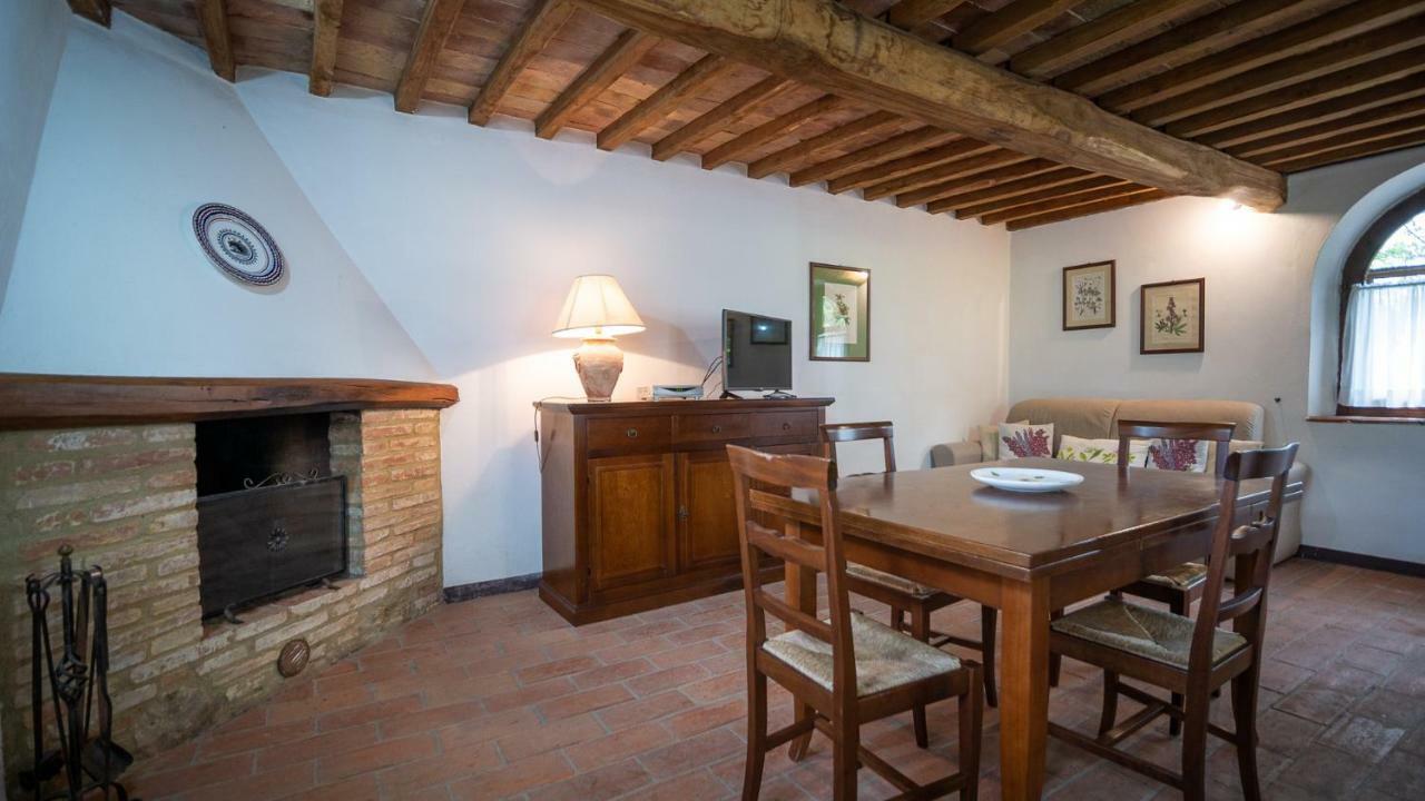 Poggio Al Palio Aparthotel San Lorenzo a Merse Kültér fotó